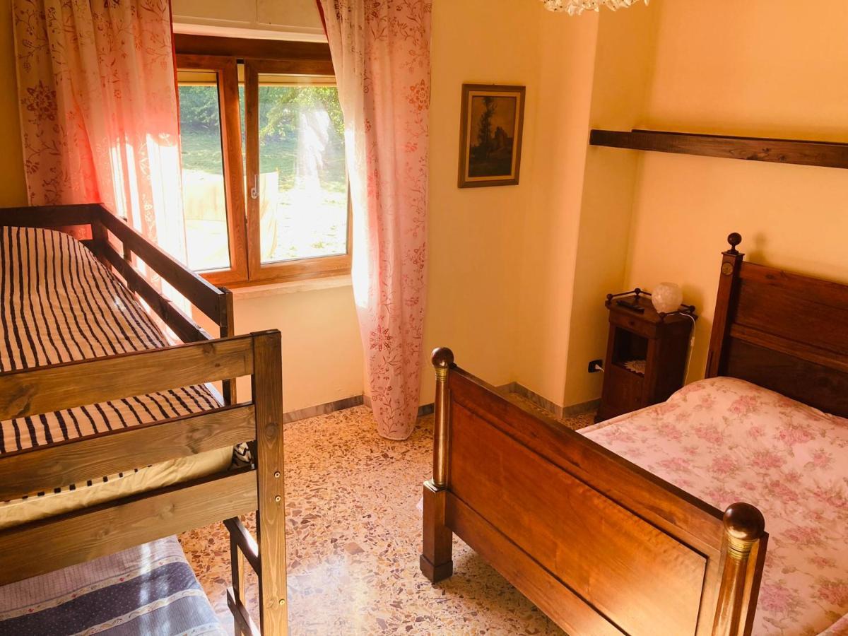 Bed and Breakfast Le Calecatine à Rocca di Botte Extérieur photo